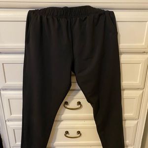 Zyia Black Everywhere Pant